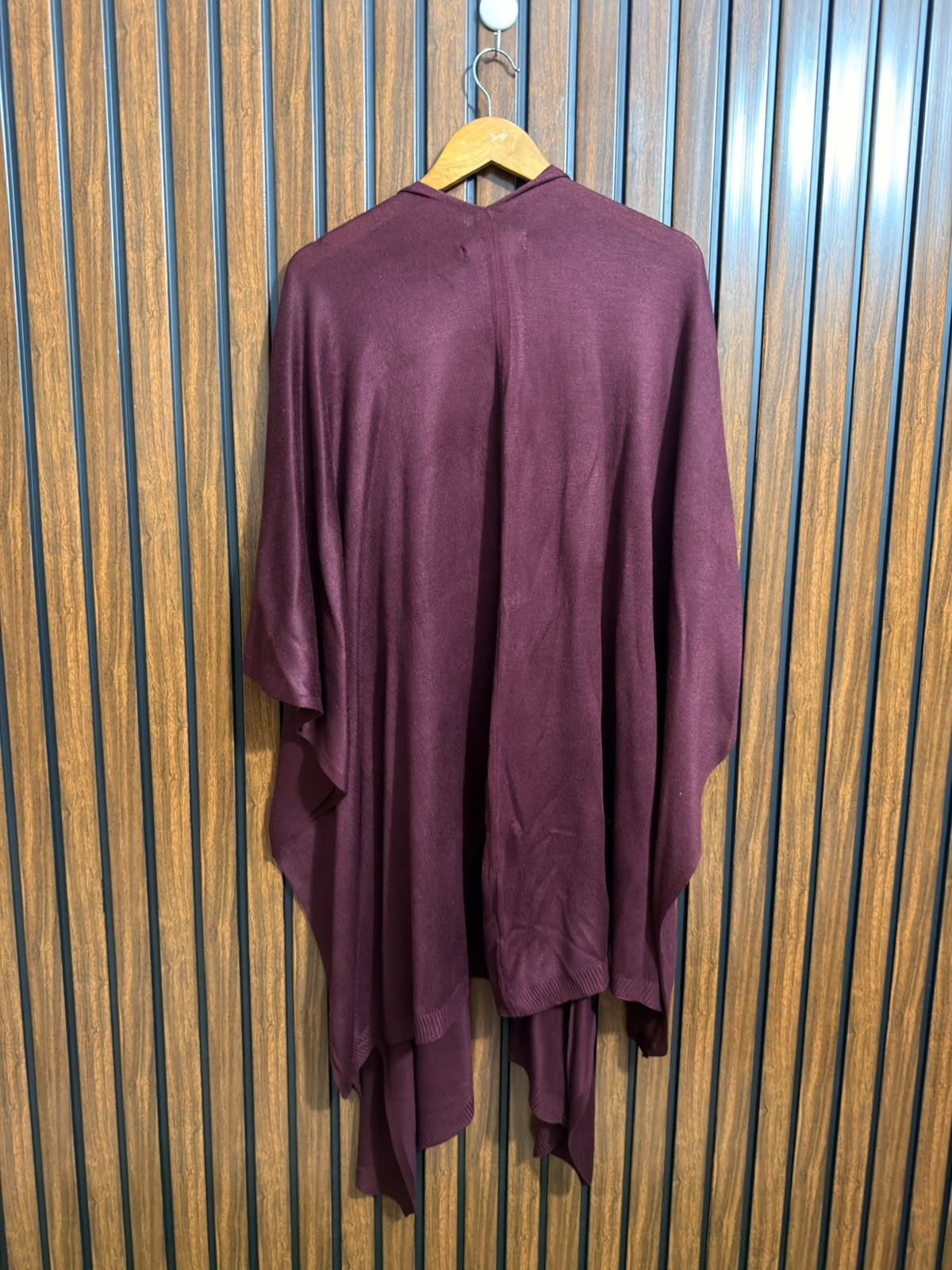 Branded Womens Shawl Wear
