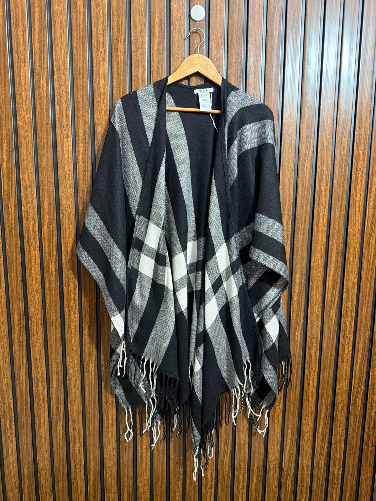 Womens Shawl Wear