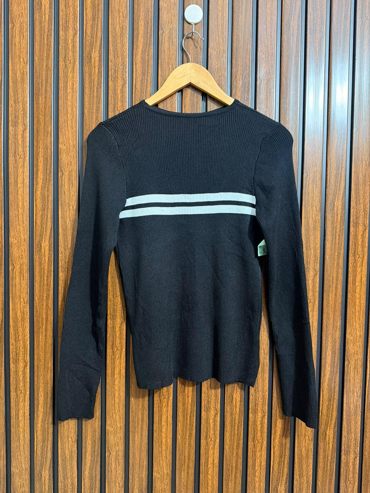 Chest 18  Lenght 22.5 Womens Sweater Collection