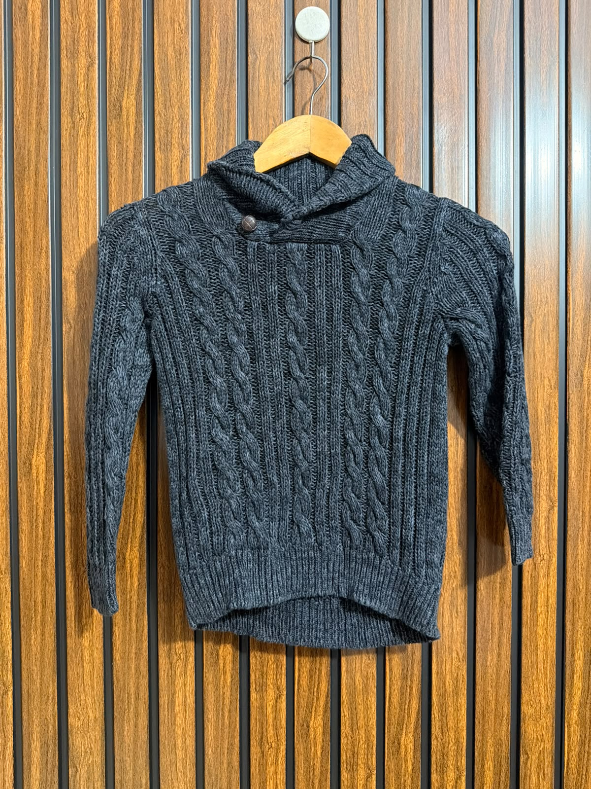 Chest 15  Lenght 18 Imported Ladies Wear