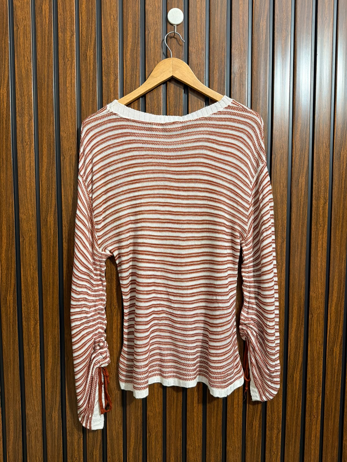Chest 20  Lenght 27 Womens Sweater Outfit