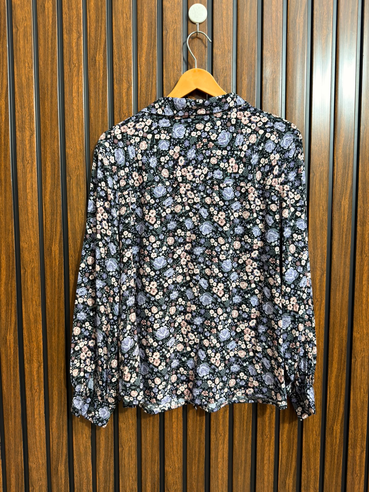 Chest 20  Lenght 24  Fabric linen Western Womens Full Sleeve Wear