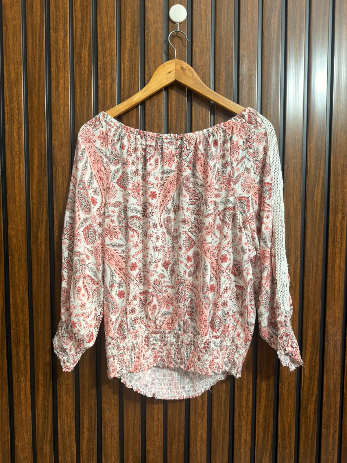 Chest 20  Lenght 22  Fabric linen Western Full Sleeves Top