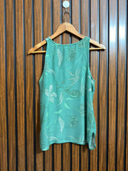 Chest 17   Lenght 23  Fabric linen Ladies Sleeveless Top