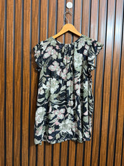 Chest 22  Lenght 26  Fabric rayon Womens Sleeveless Wear