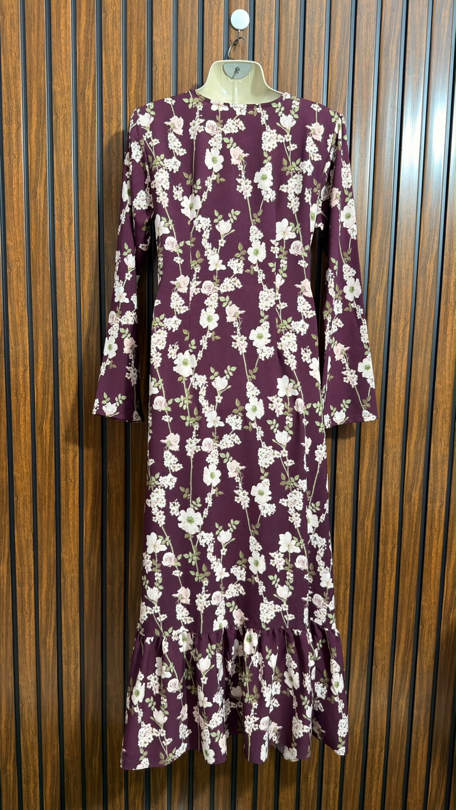 Chest 18  Lenght 52  Fabric silk Womens Long Maxi Outfit Wear
