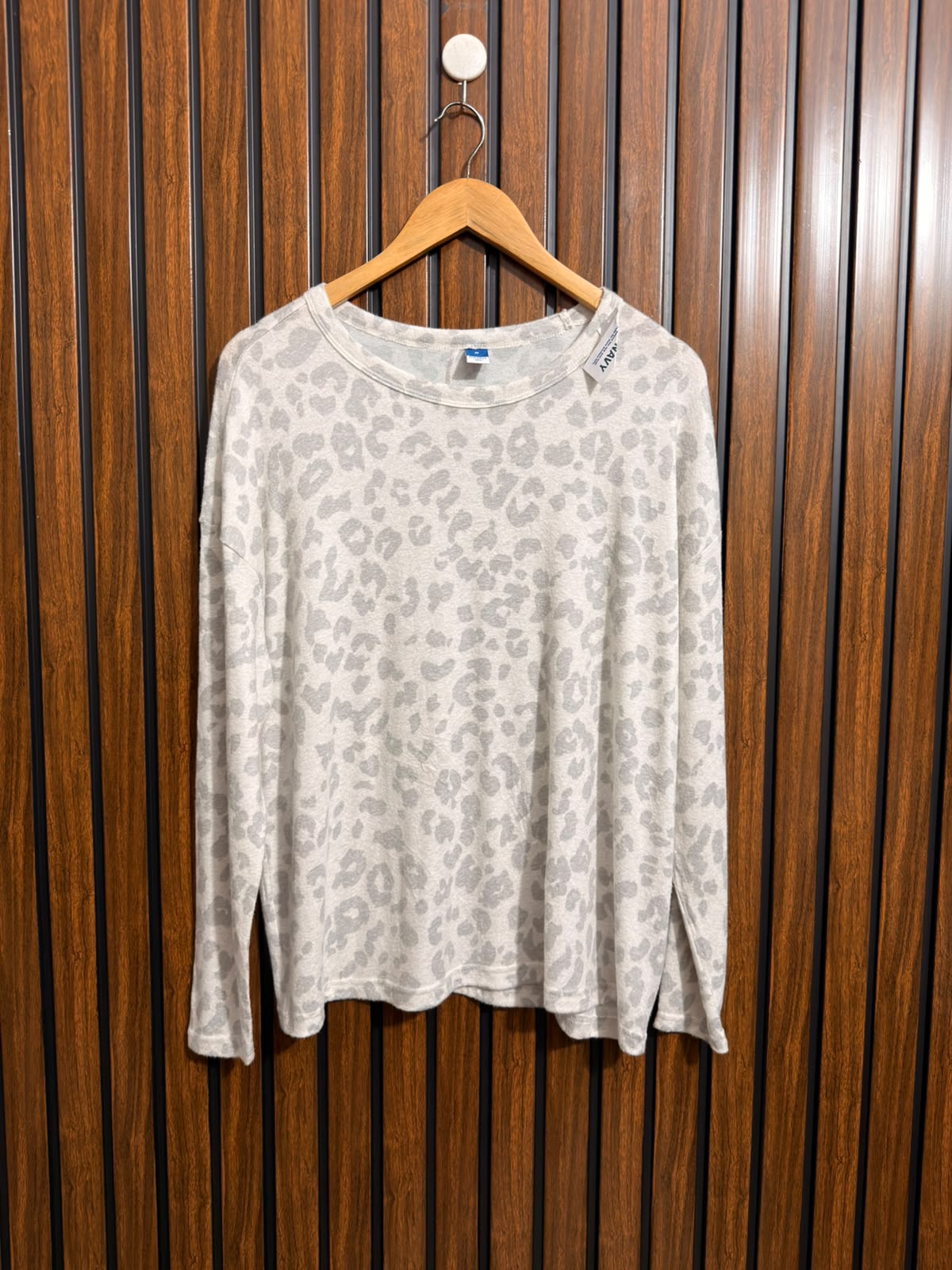 Chest 21  Lenght 24 Western Branded Womens Winter Top