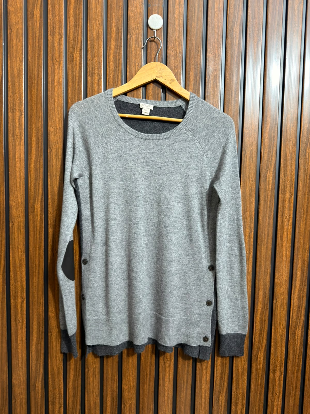 Chest 18  Length 27 Western Womens Warm Top