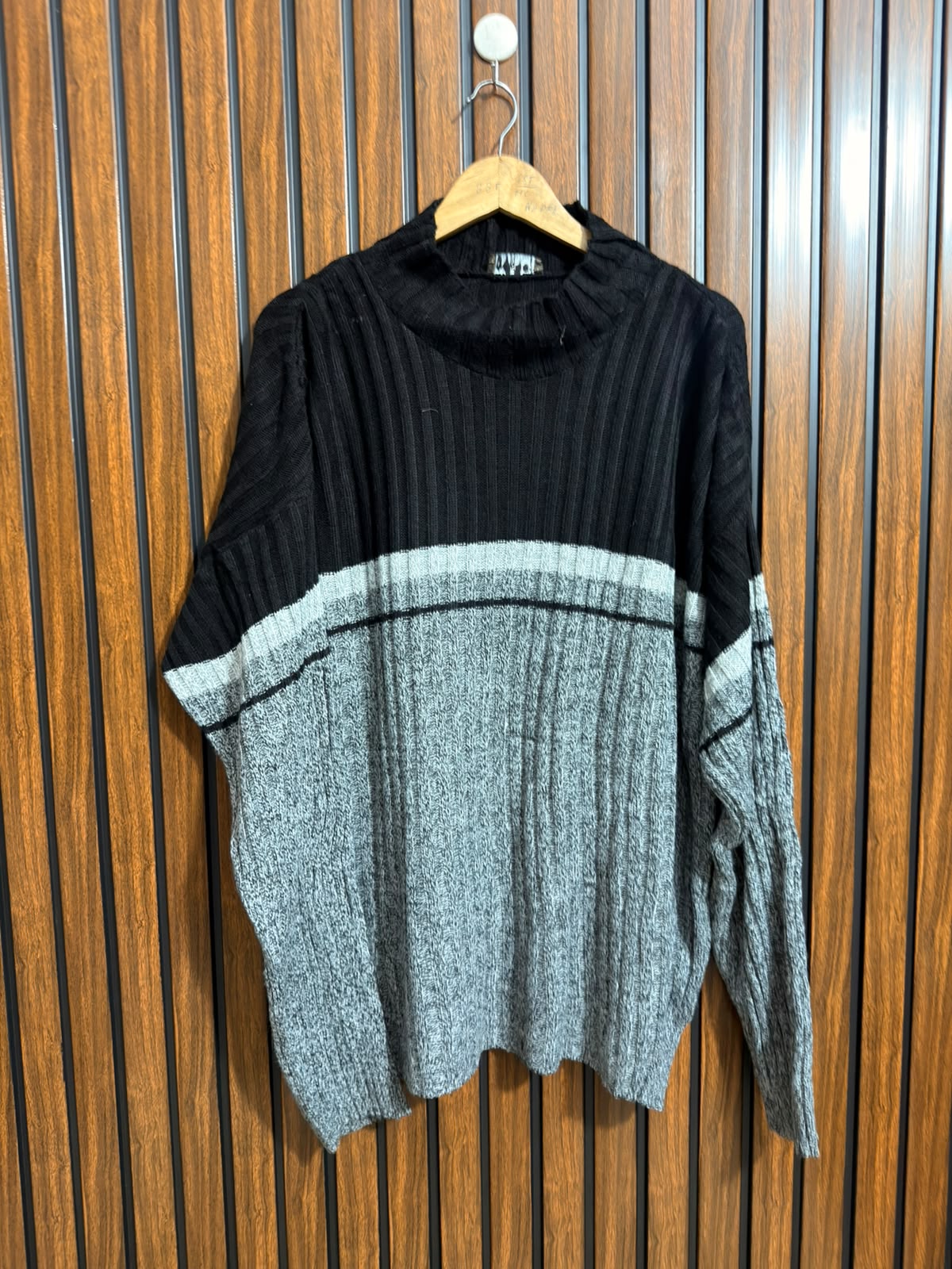 Chest 26  baggy style  Lenght 29 Womens Winter Collection Sweater