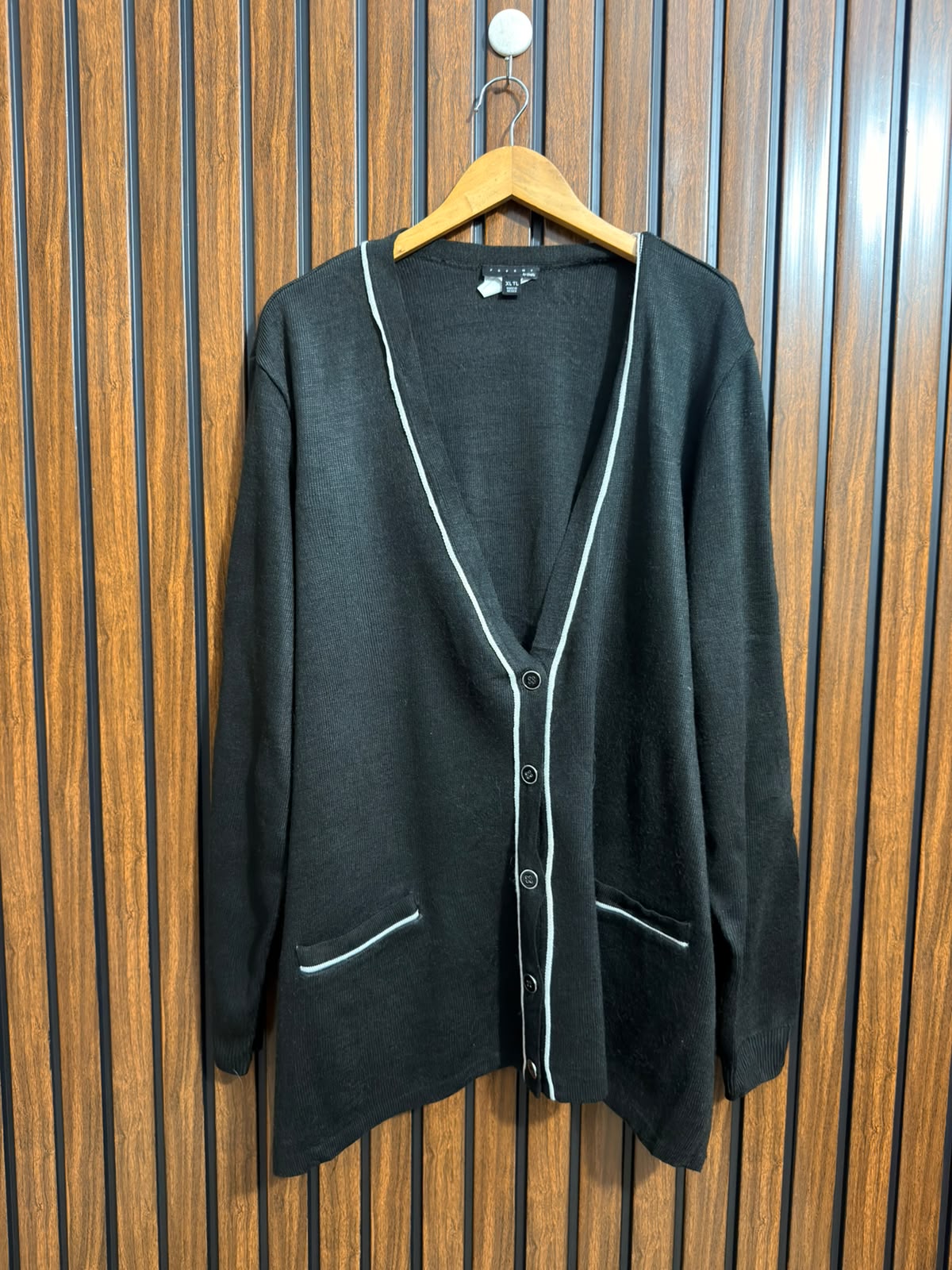 Chest 25  Lenght 30 Ladies Sweater