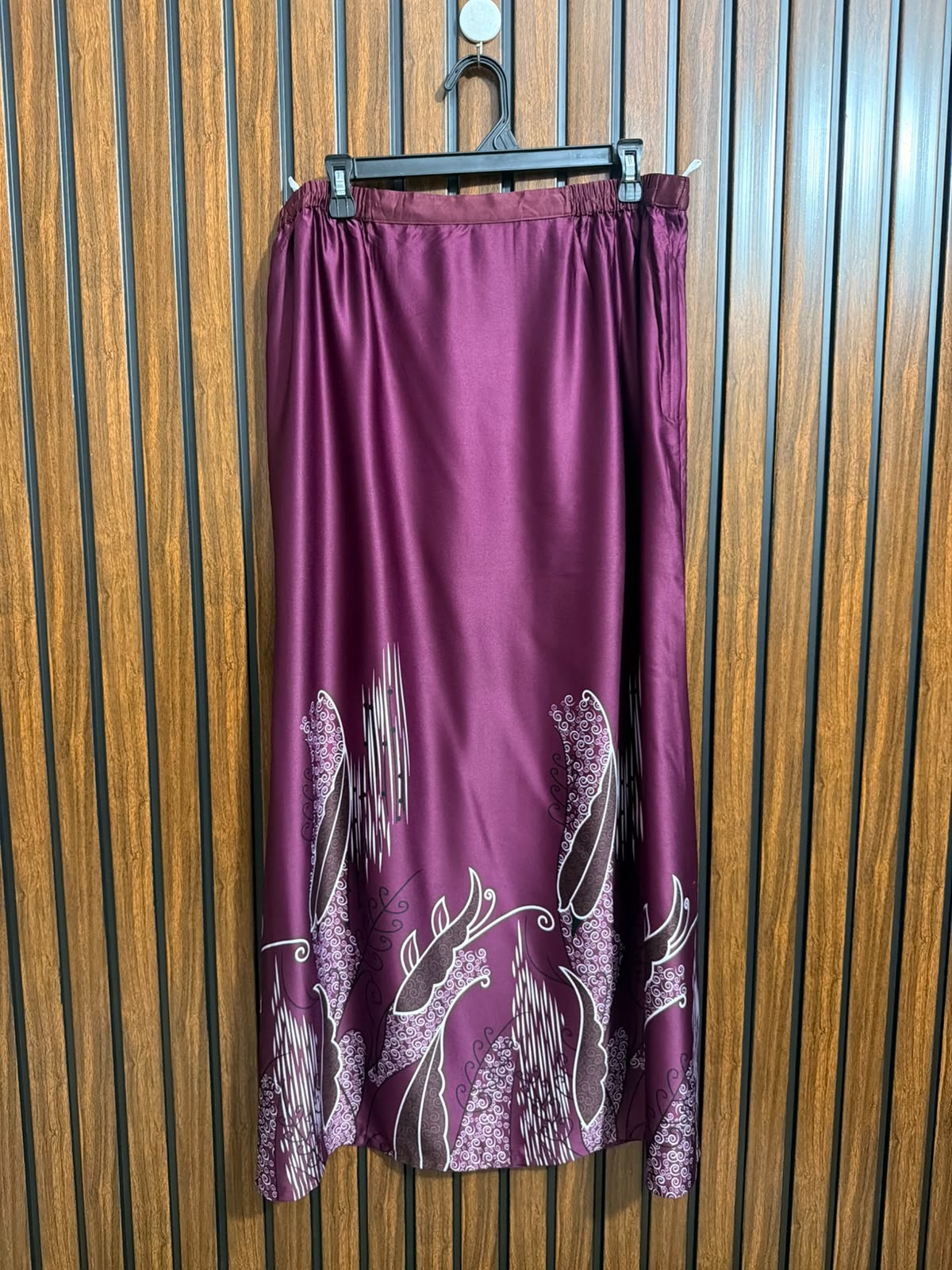 Waist 34  Lenght 39  Fabric silk Western Skirt Collection
