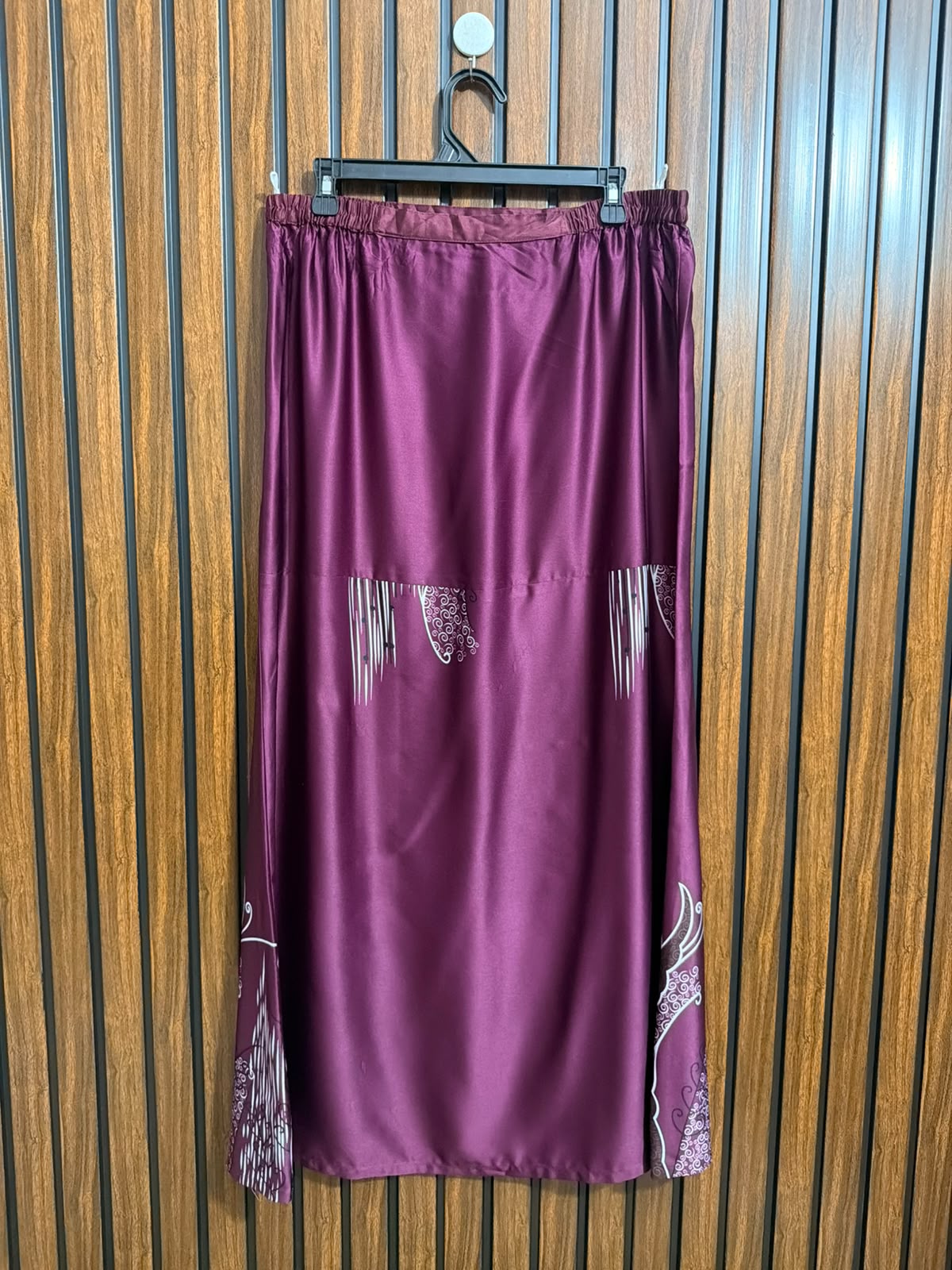 Waist 34  Lenght 39  Fabric silk Western Skirt Collection