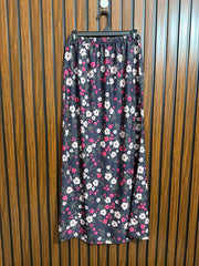 Waist 30  Lenght 39  Fabric silk Womens Skirt Wear