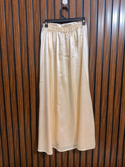 Waist 30  Lenght 38  Fabric silk Ladies Branded Skirt