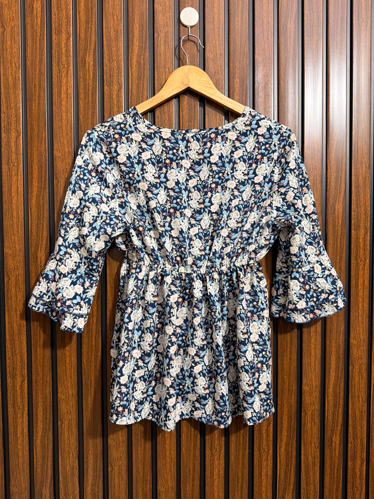 Chest 16  Lenght 23  Fabric silk Full Sleeve Tops for Women