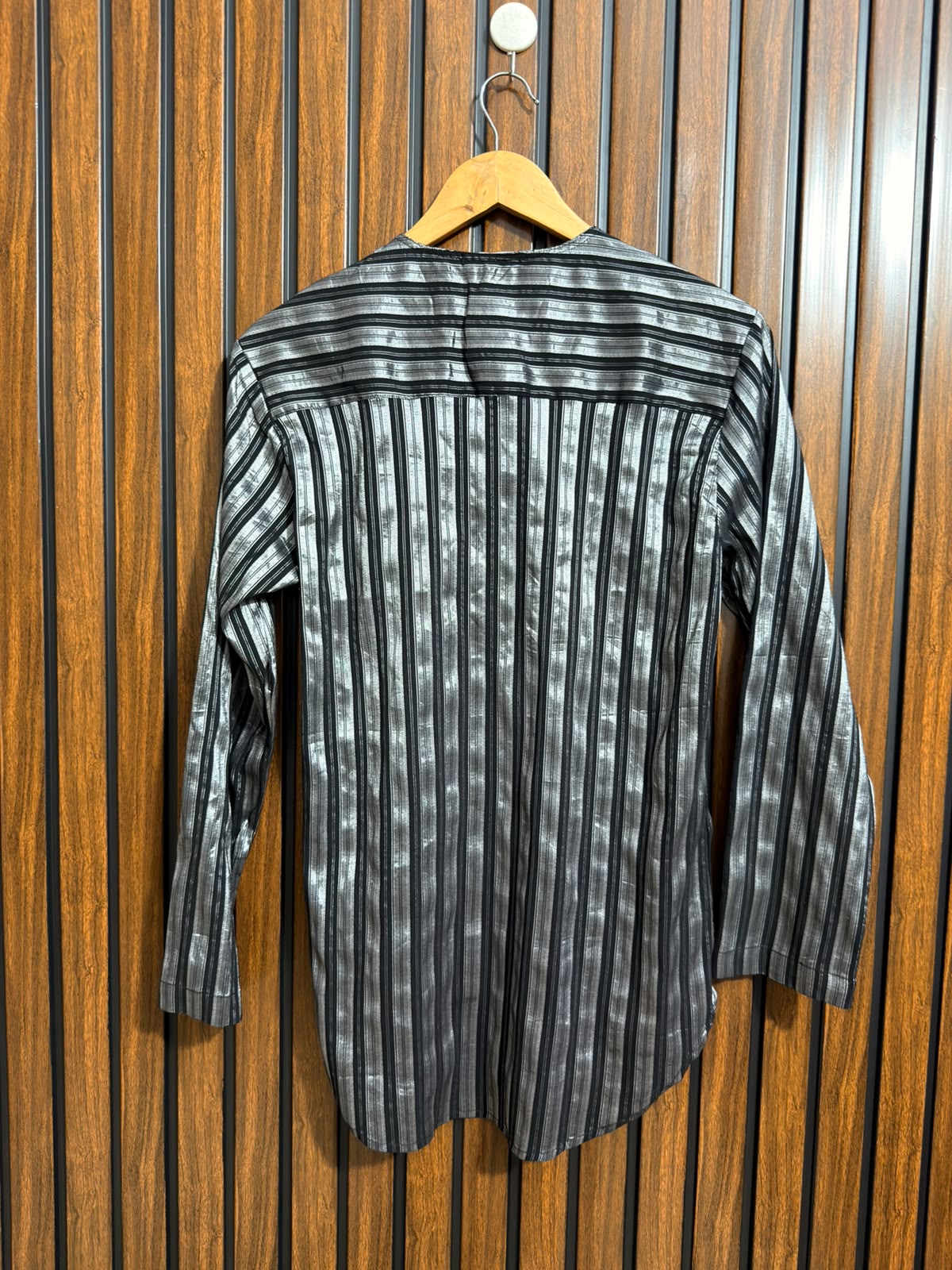 Chest 18  Lenght 28  Fabric cotton silk Womens Full Sleeve Top Selection
