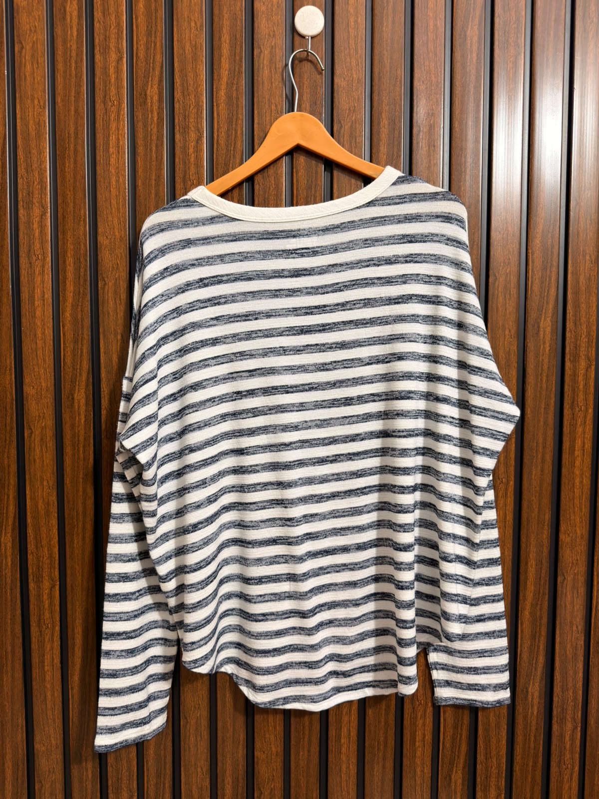 Chest 26  Length 24 To 26 Western Ladies Top Winter