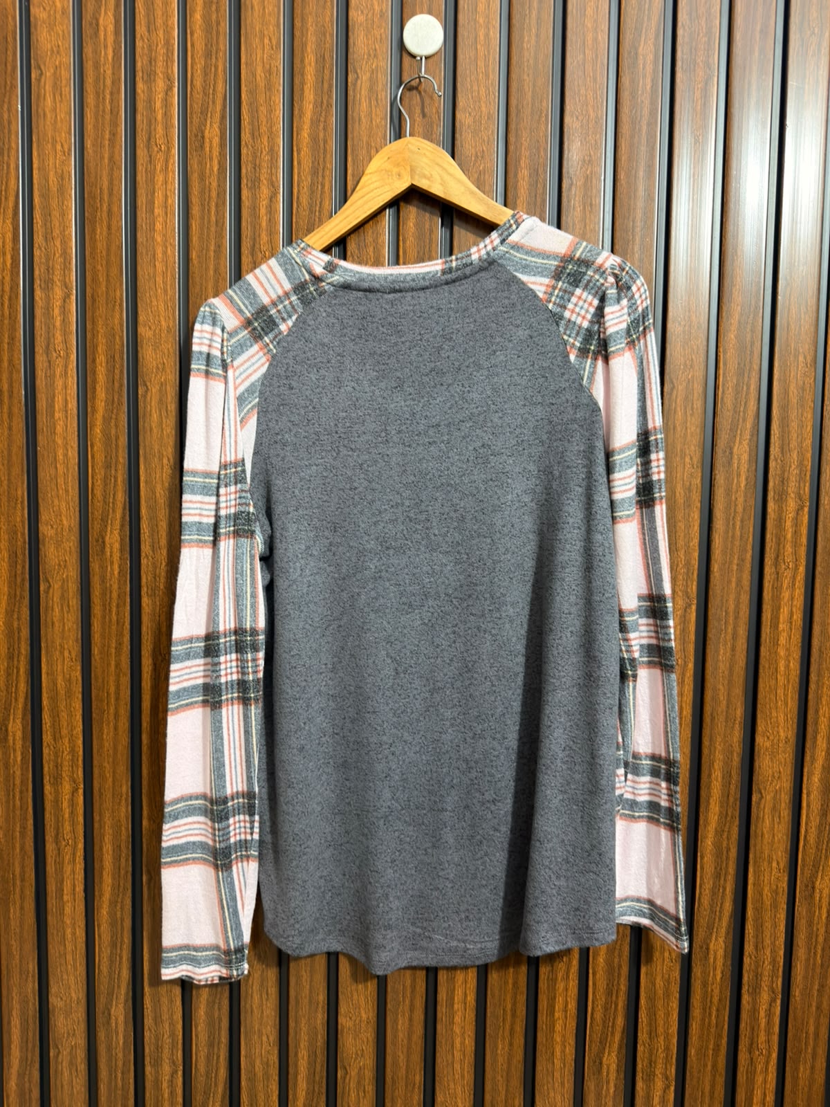 Chest 21  Lenght 27 Branded Winter Top Wear