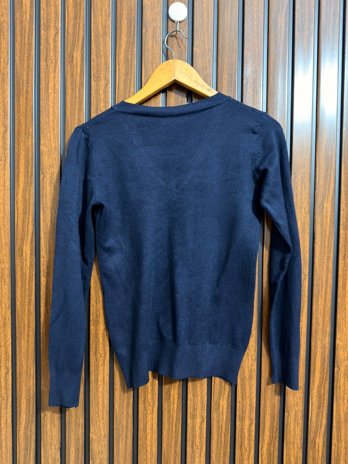 Chest 16  Lenght 21 Ladies Branded Winter Tops