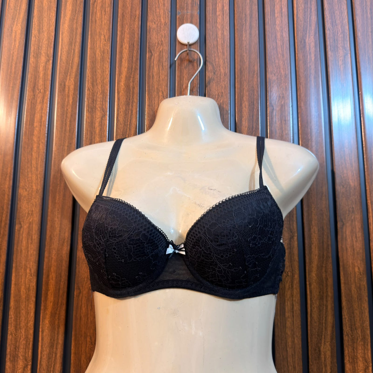 Chest medium Ladies Bra Series