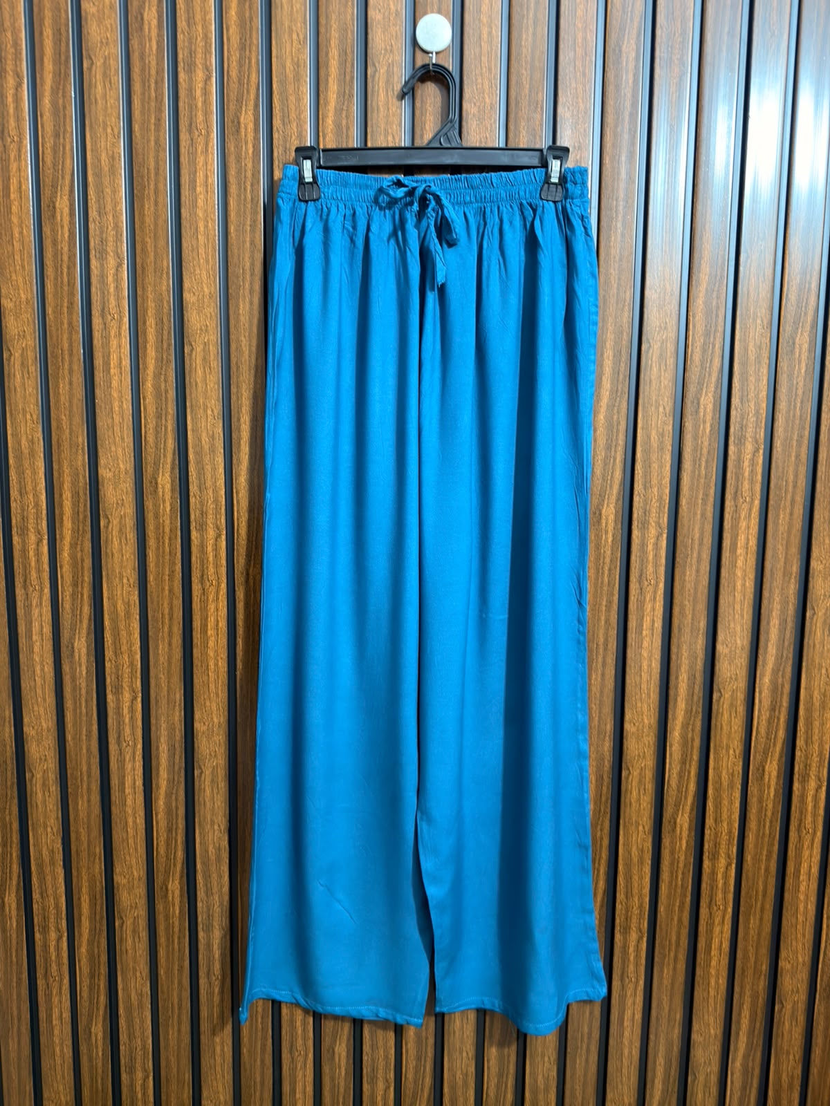 Waist 28  Lenght 38  Fabric linen Western Branded Womens Trouser