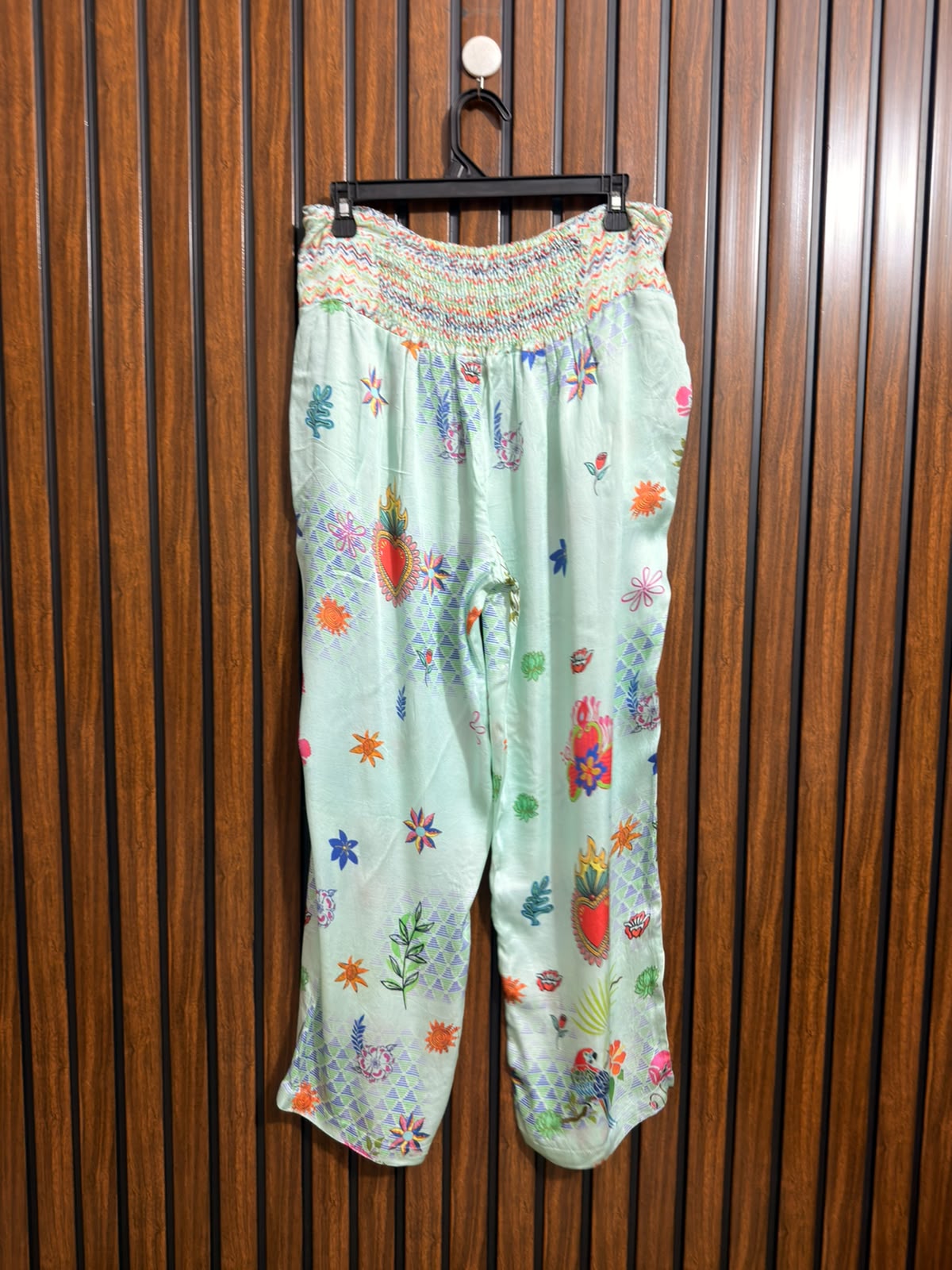 Waist 32  Length 37  Fabric silk Ladies Womens Western Trouser