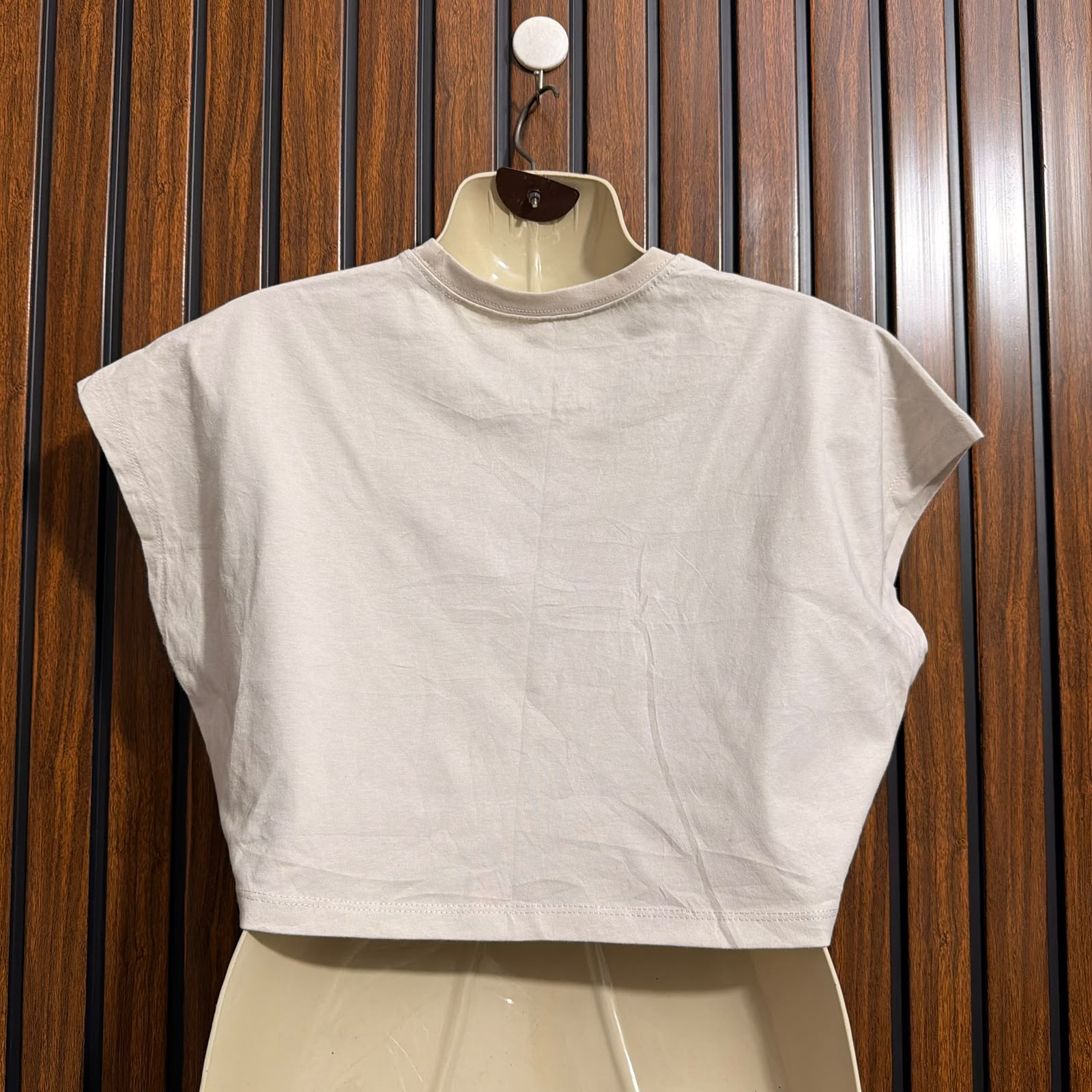 Chest 20  Lenght 14  Fabric jersey Ladies Basic Crop Top