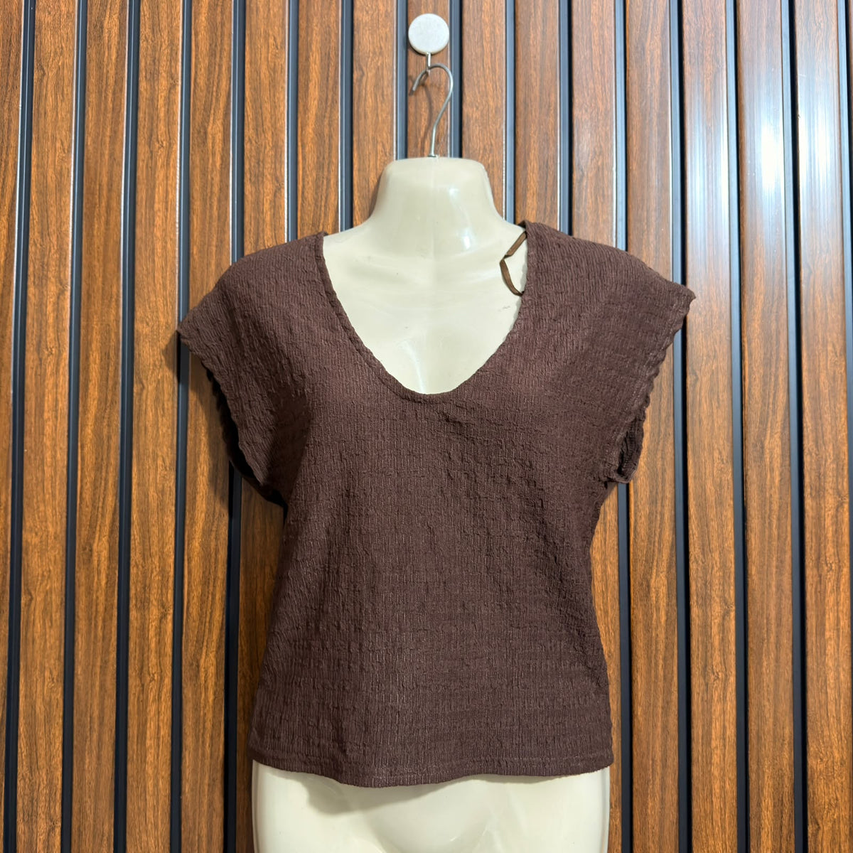 Chest 19  Lenght 18  Fabric rayon Womens Basic Crop Top