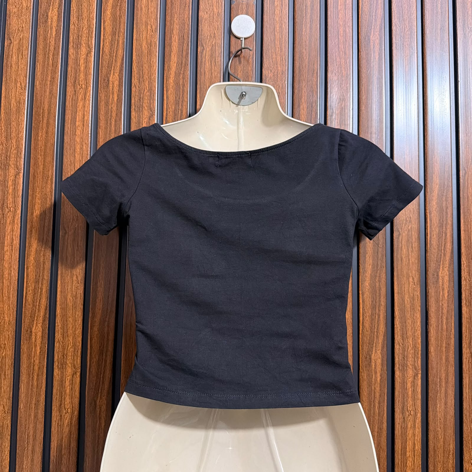 Chest 18  Lenght 13  Fabric jersey Womens Everyday Crop Top