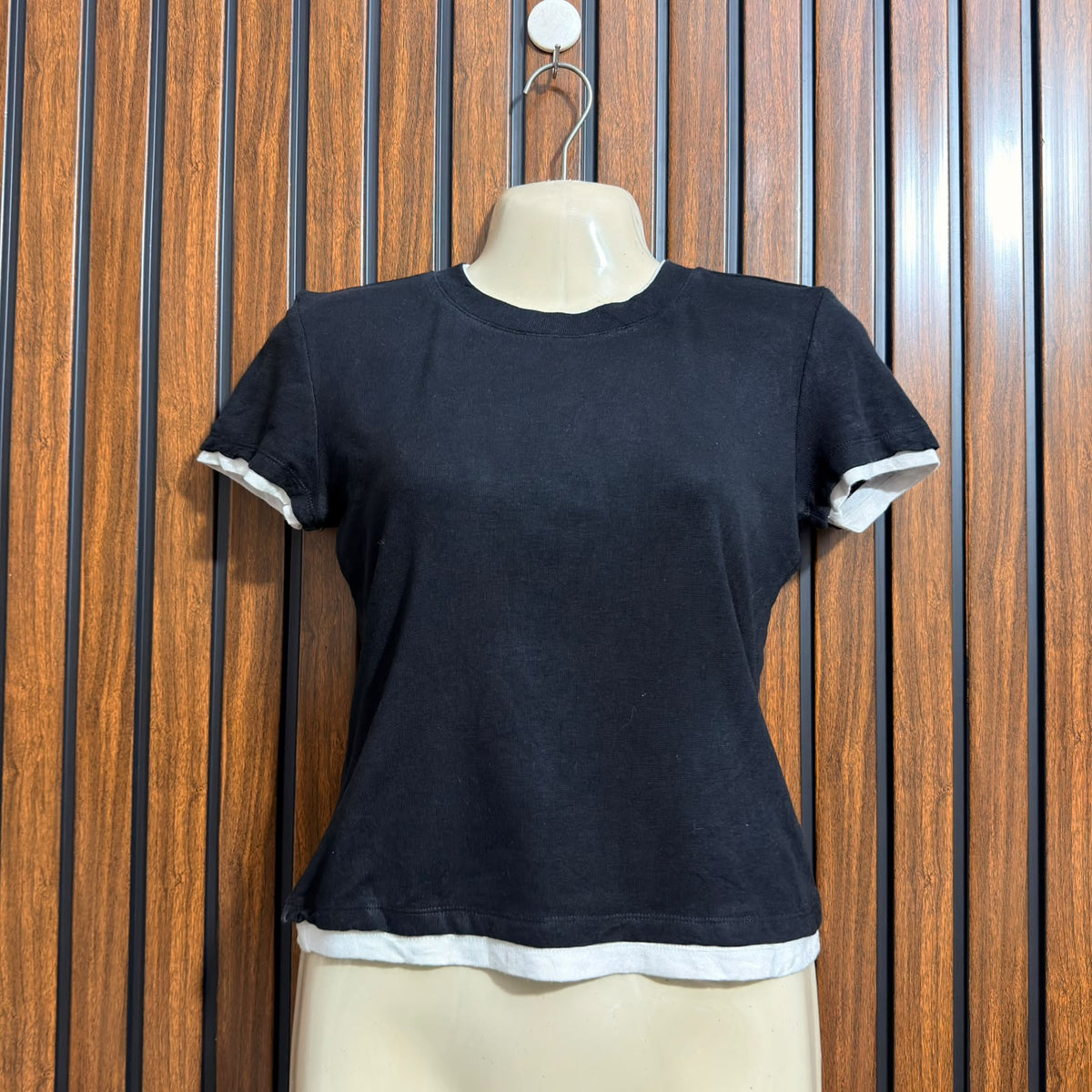 Chest 20  Lenght 17  Fabric jersey Womens Casual Crop Top