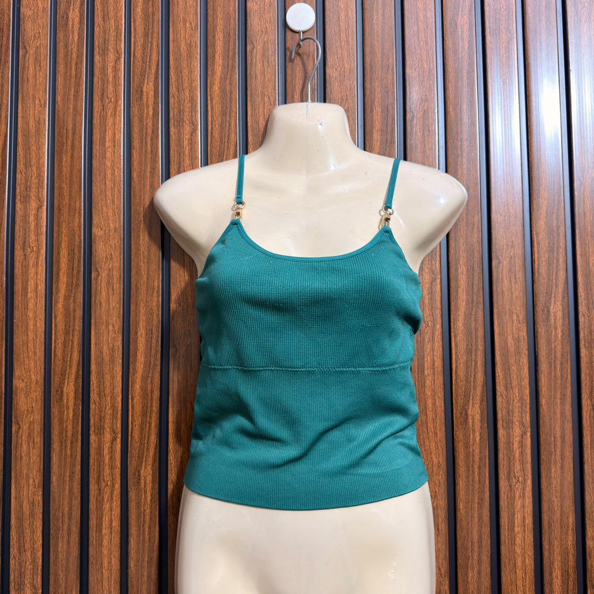 Chest 18  Lenght 15  Fabric jersey Ladies Daily Wear Crop Top