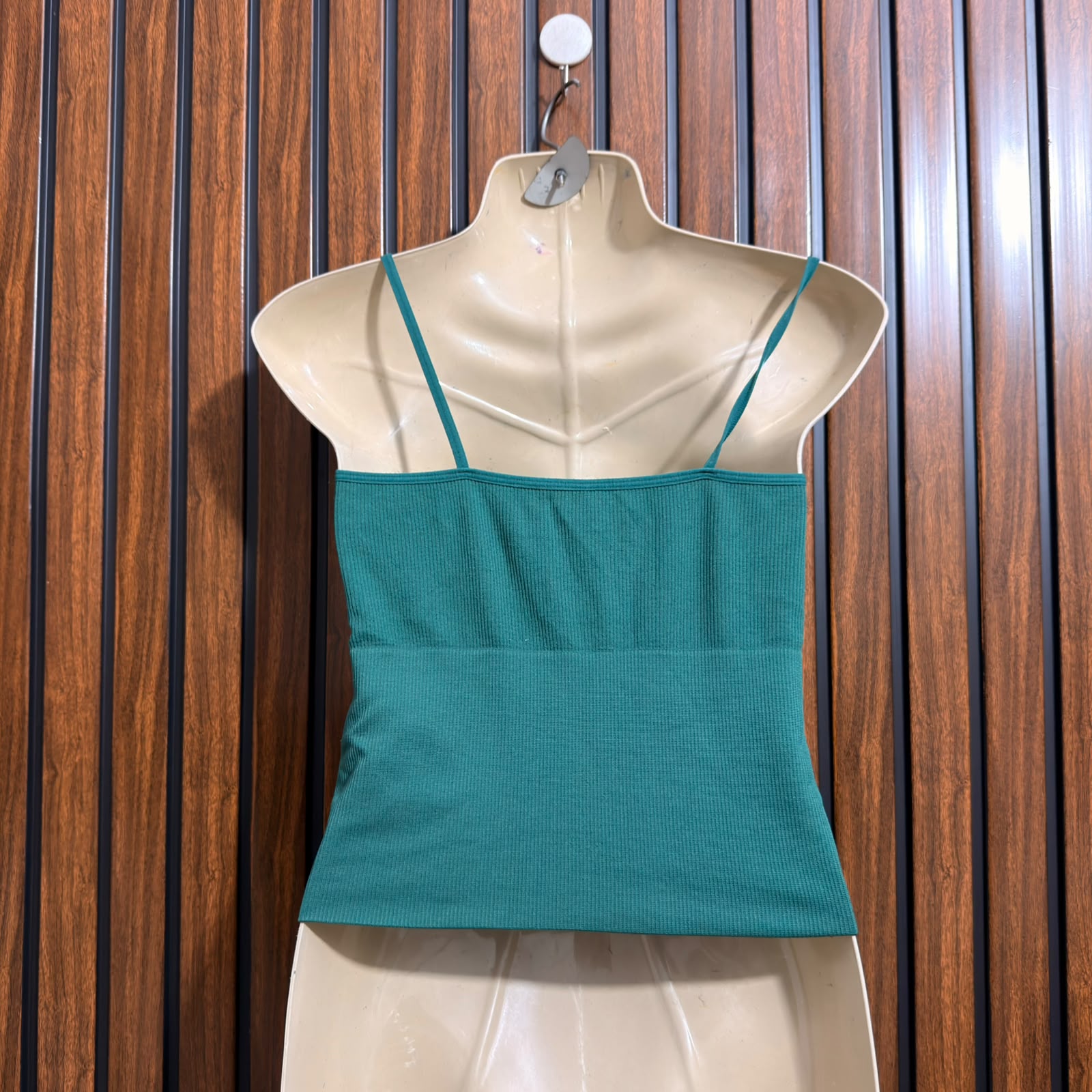 Chest 18  Lenght 15  Fabric jersey Ladies Daily Wear Crop Top