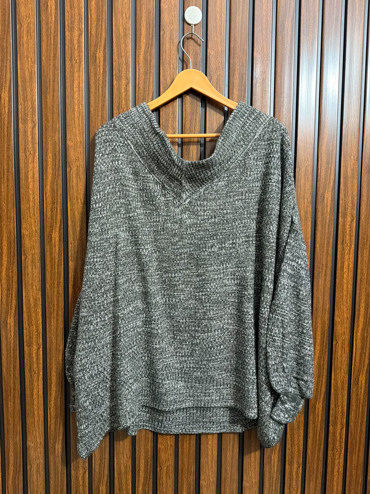 Chest xl  baggy style  Lenght 29 Western Branded Sweaters