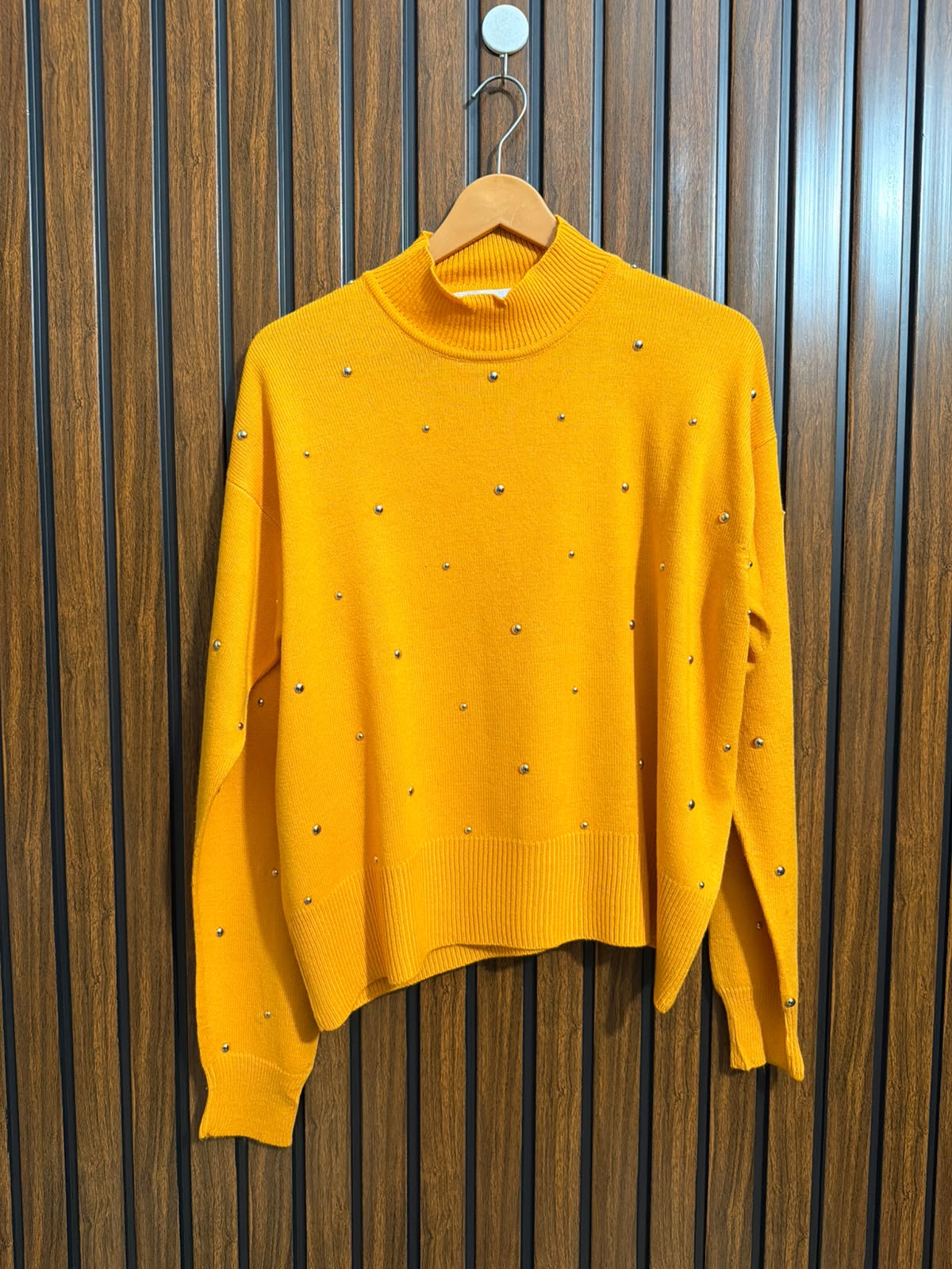 Chest 22  Lenght 22 Womens New Sweater