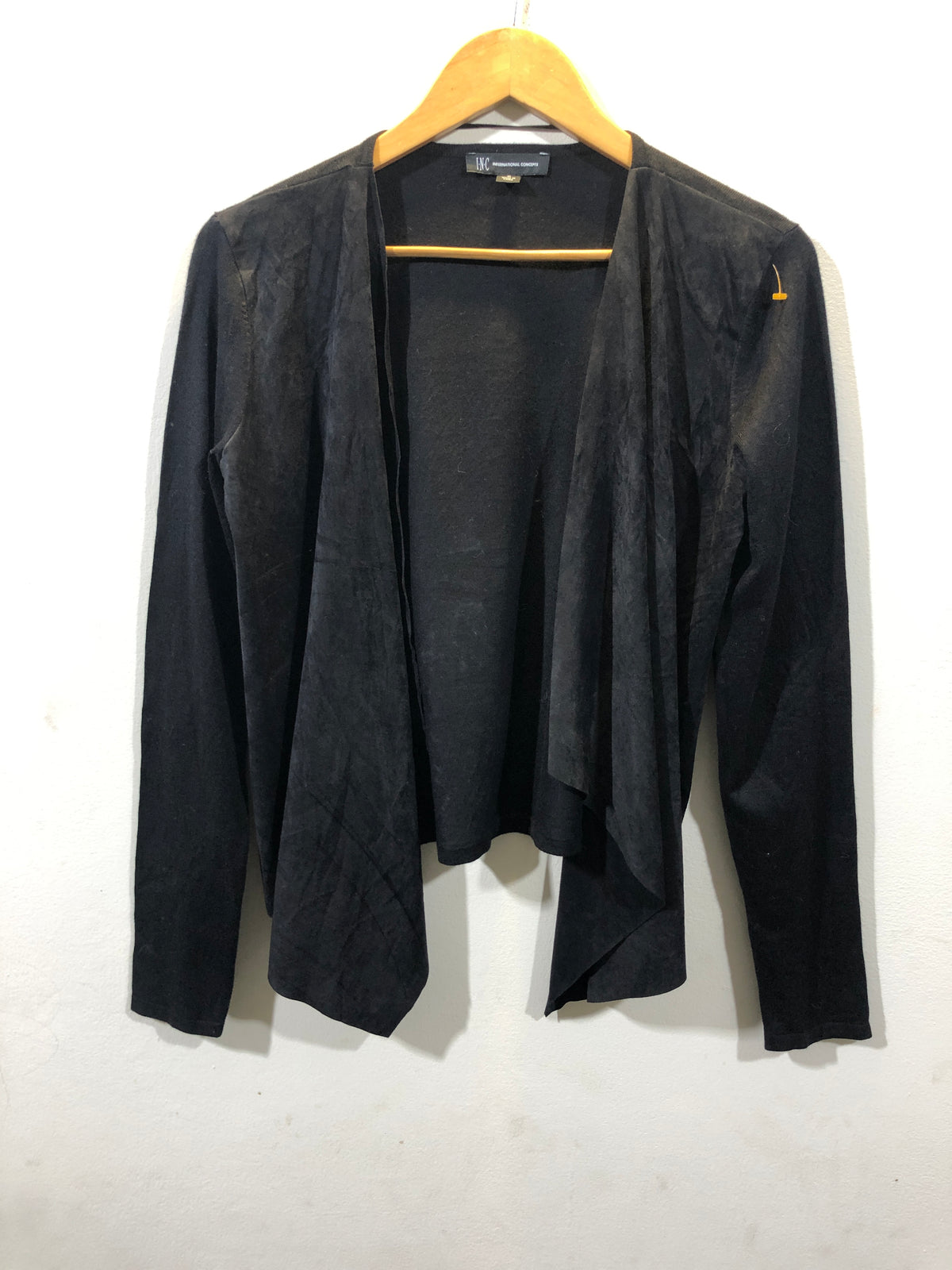 Embrace the Cold: Winter Shrugs for Women with a Western Twist
