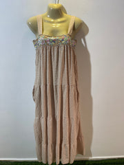 Trendy Women’s Maxi Dresses – Western Brands