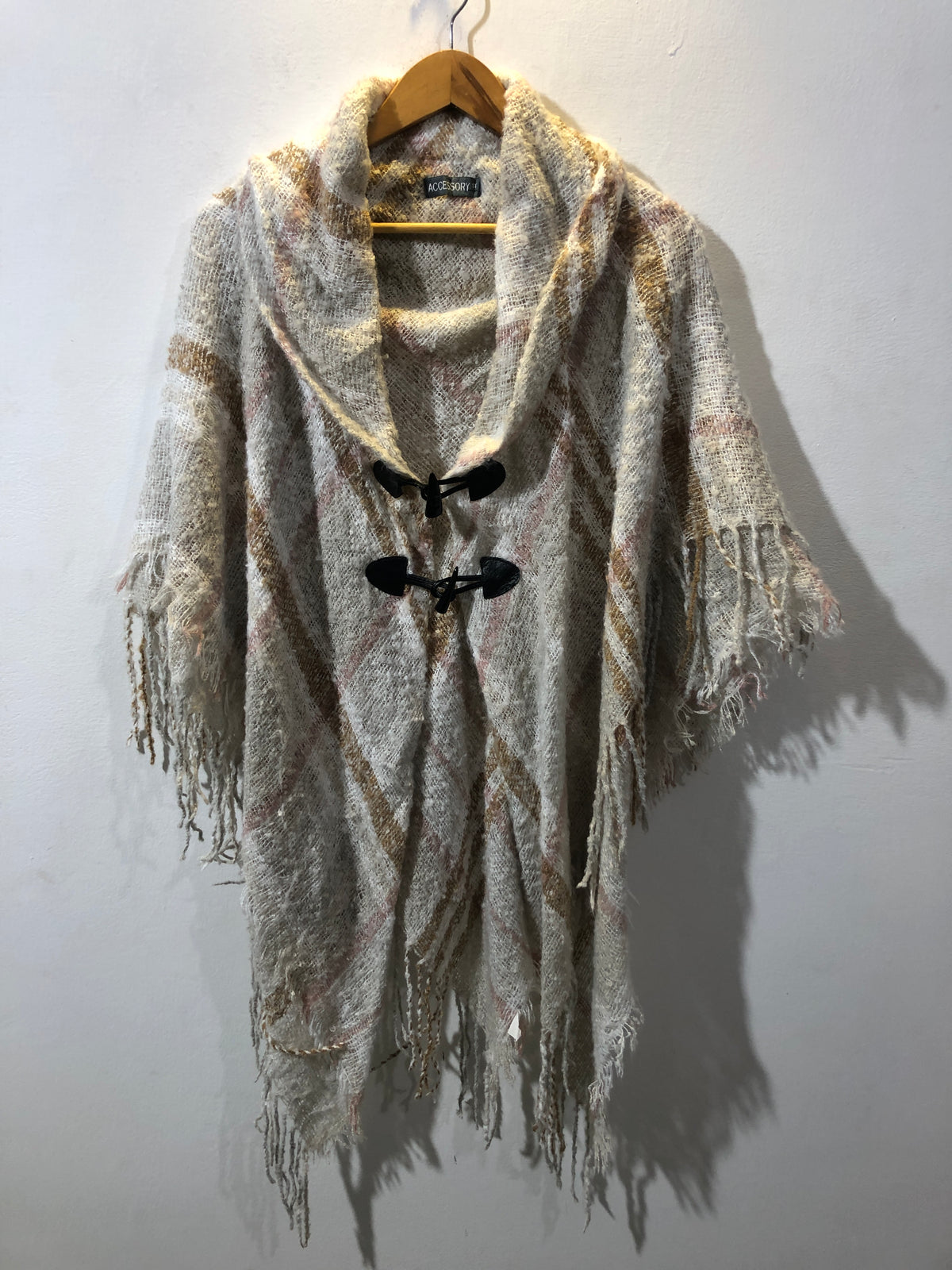 Luxury Winter Cut Shawls for Modern Women