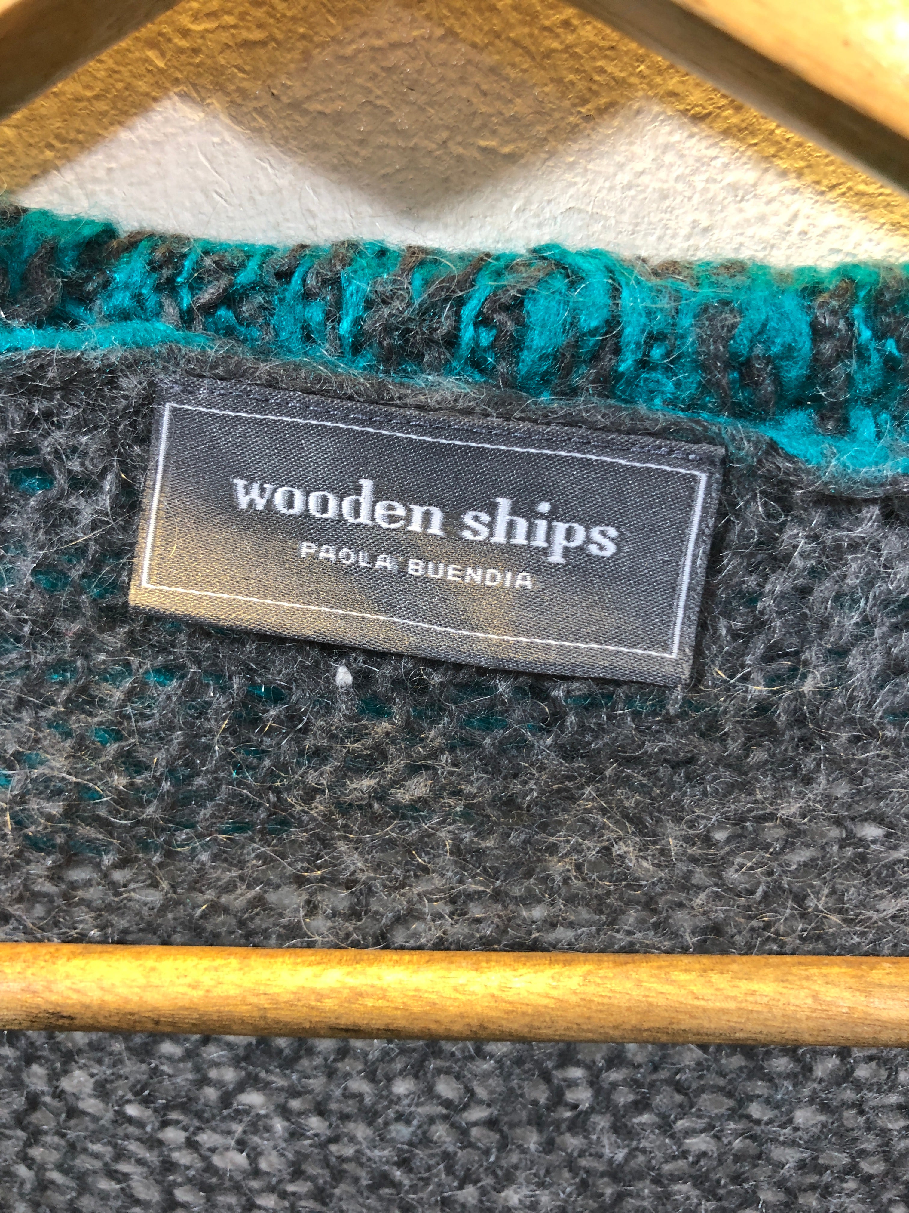 Stay Chic and Cozy with Western Women’s Winter Shrugs