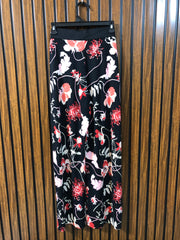 Waist 48  Length 42  Fabric Silk Branded Trouser Collection