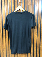 Chest 18  Length 26 Simple but Stylish Tees