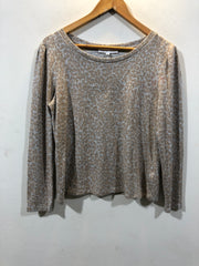 Western branded women’s winter tops for ultimate style