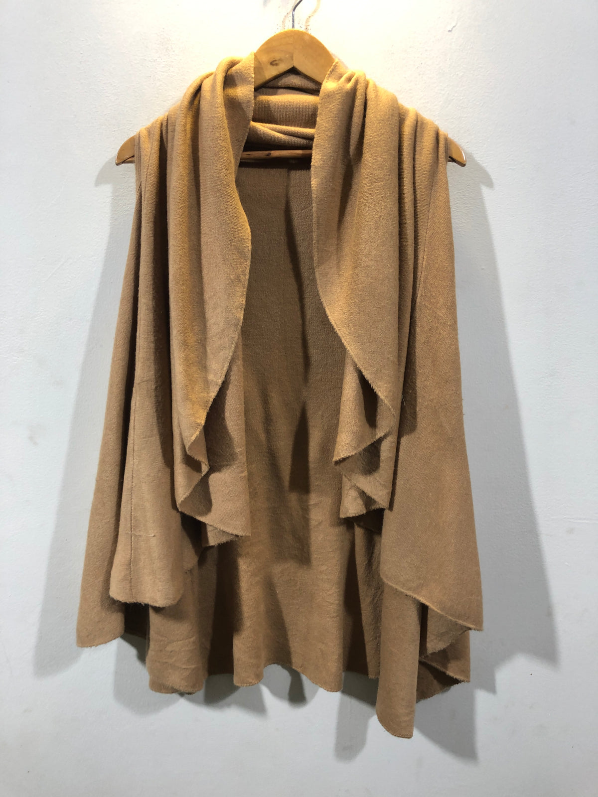 Modern Western Women's Winter Shrugs for Cold Weather