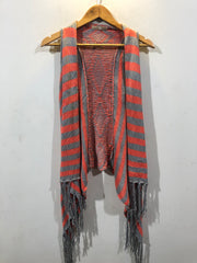 Fashion Meets Comfort in Western Women's Winter Shrugs