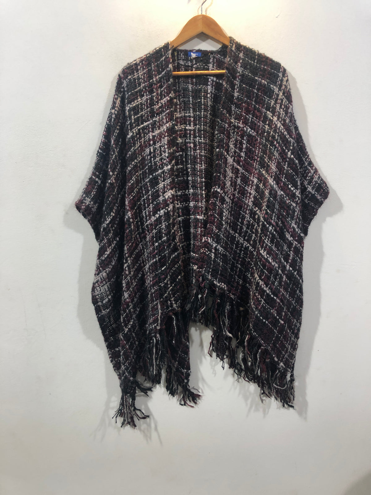 Western inspired women shawls for cold weather