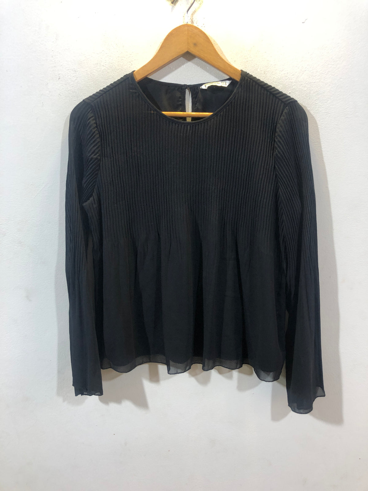 Latest Full Sleeves Tops for Women – Western Collection