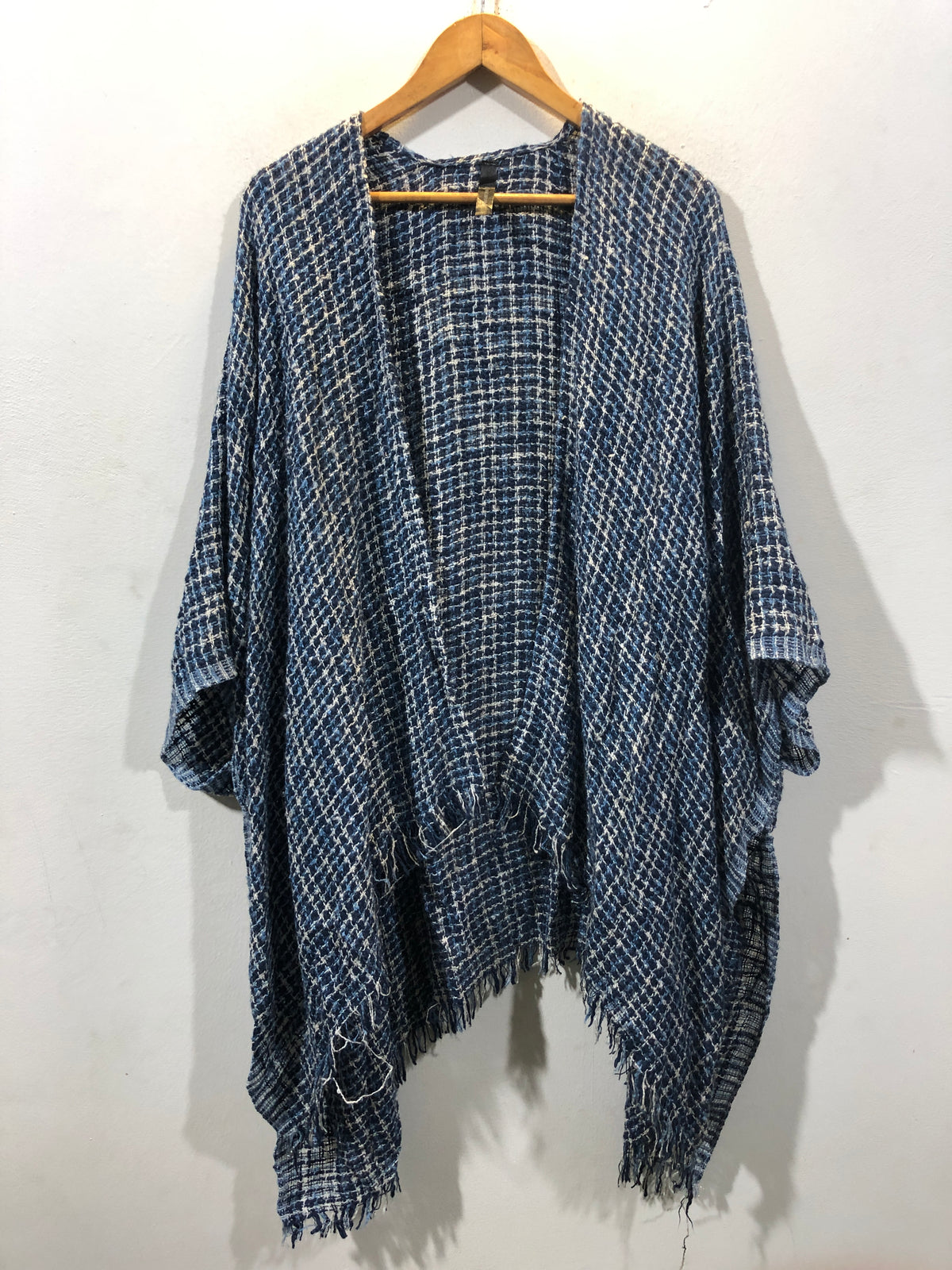Women’s Western Winter Shrugs for Layered Looks