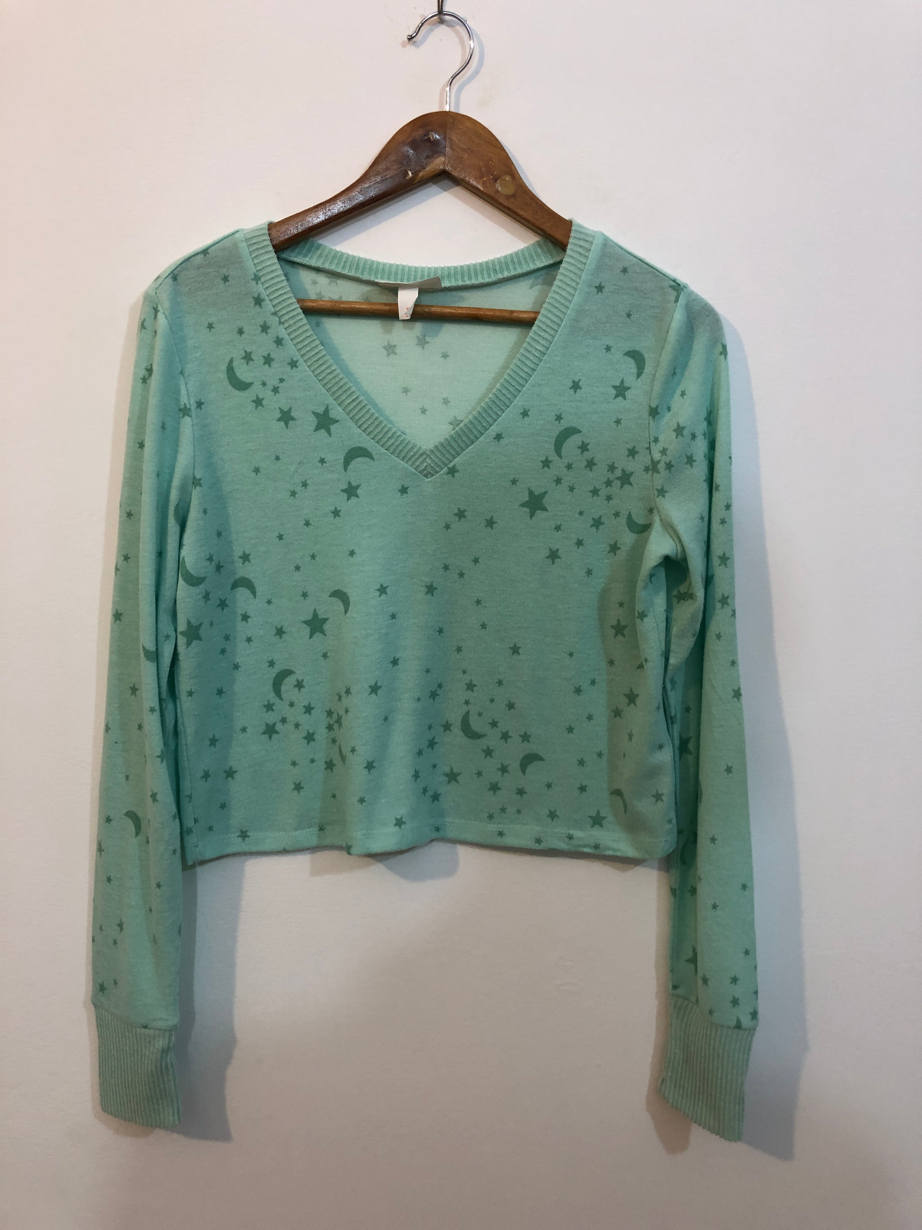 Chest 20  Length 19 Imported Western Women Winter Top