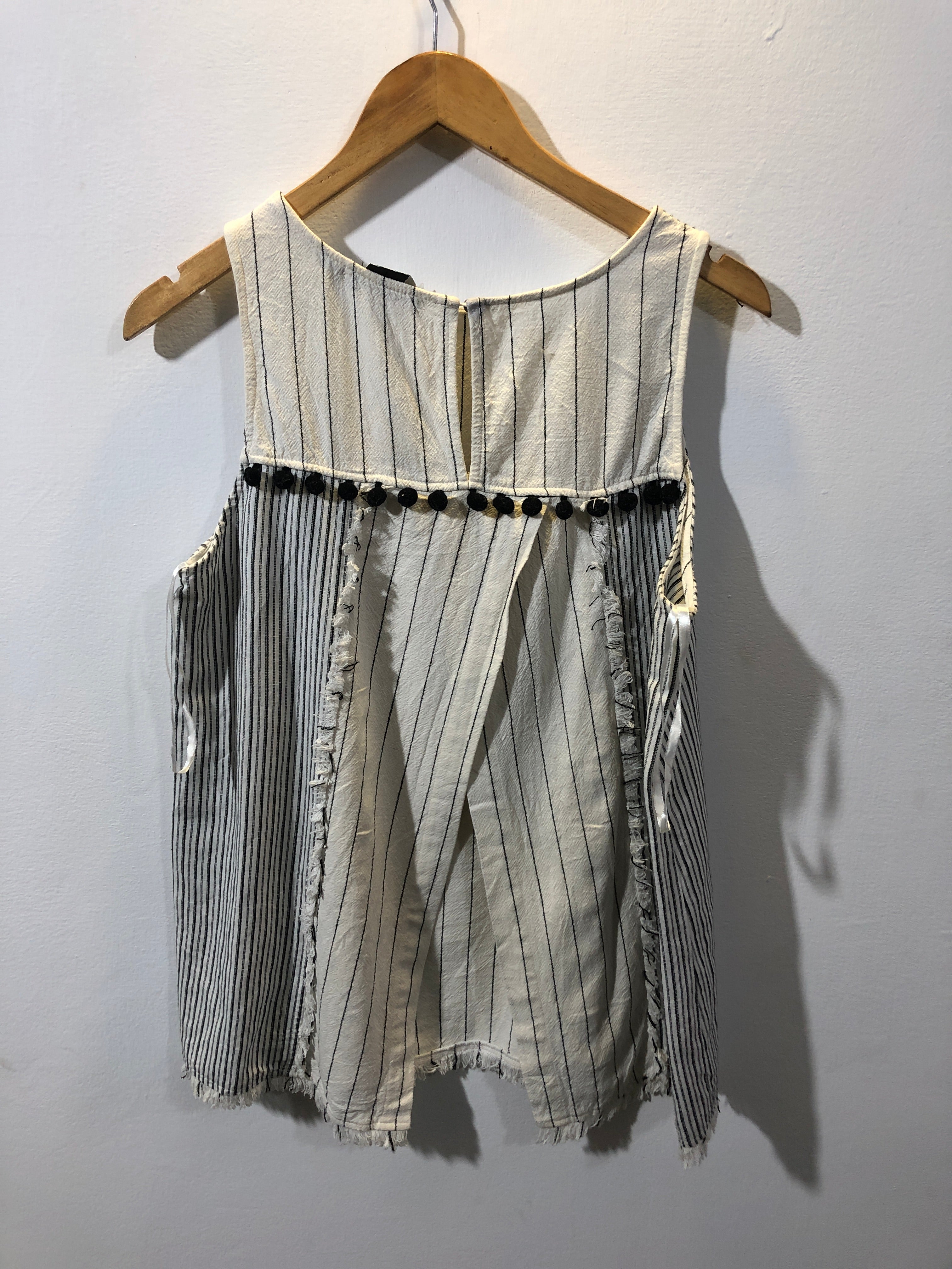 Ranch Rebel: Western-Inspired Sleeveless Top